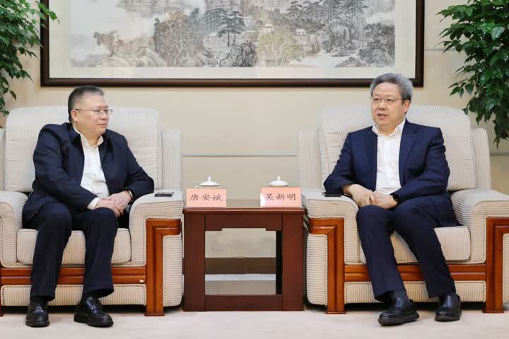 会见丨四川东材科技董事长唐安斌一行赴南通市洽谈深化合作